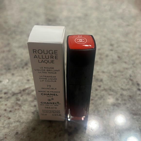 Chanel Rouge Allure Laque Ultra Sine Liquid Lip Color BNIB - Picture 1 of 7